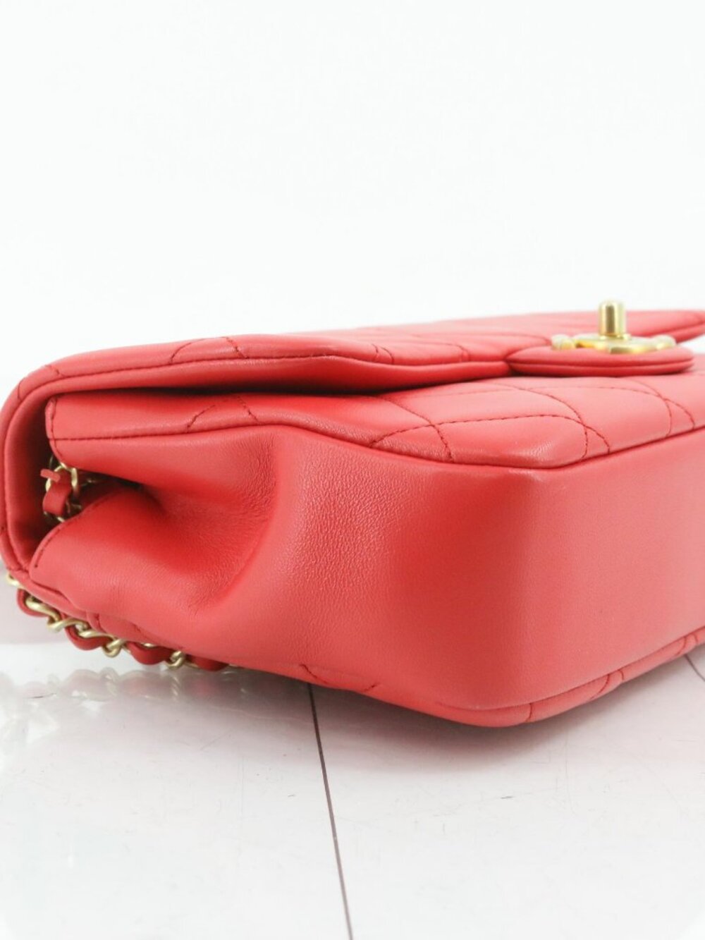 Chanel Red Two-Way 29-Series - Picture 5 of 14